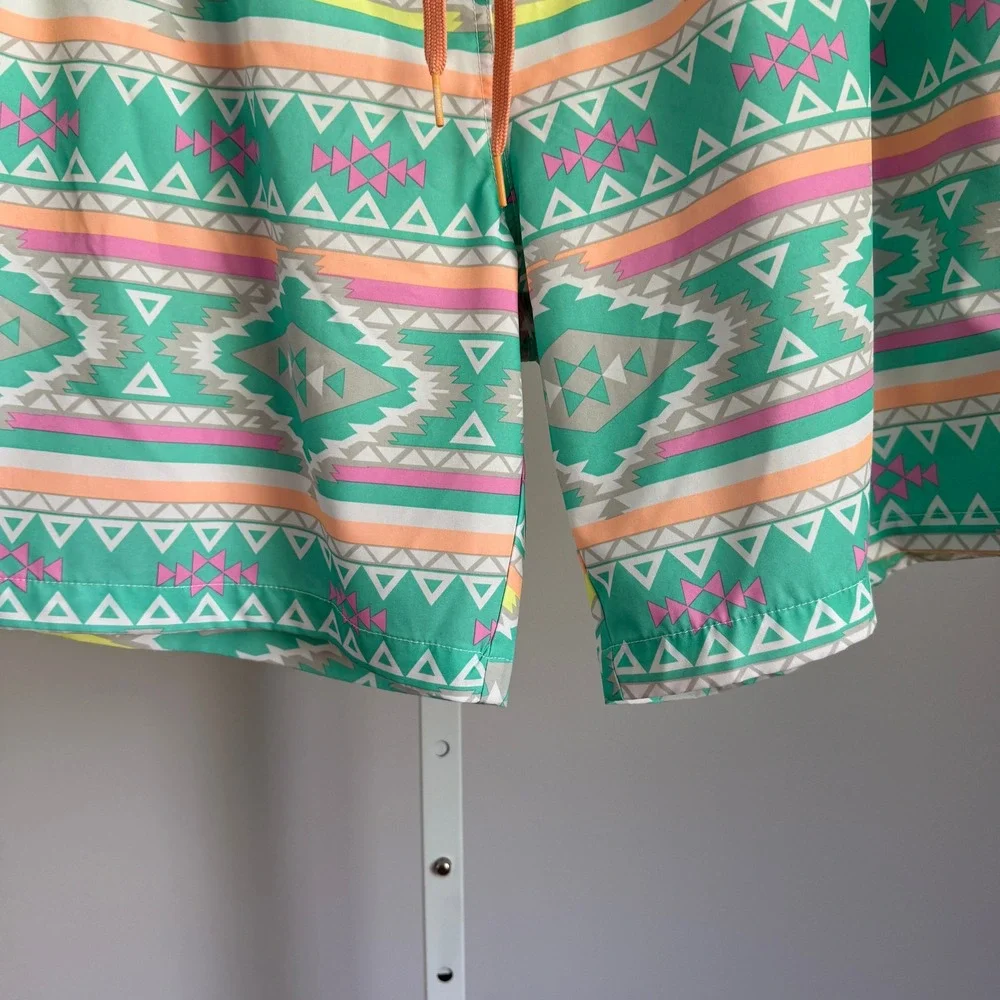 Chubbies XXL Swim Trunks Shorts Aztec Geometric Print Drawstring‎ Menswear